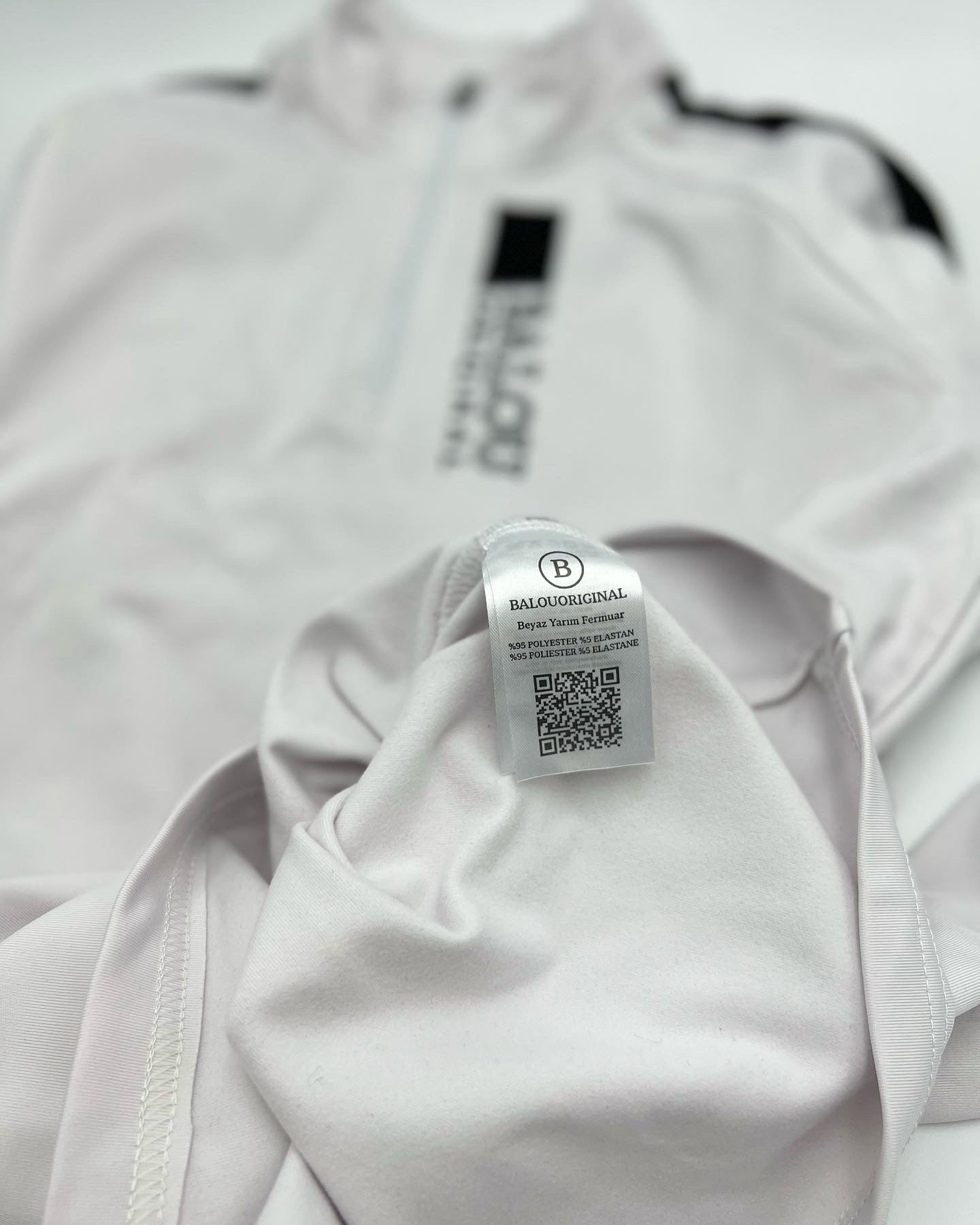 Balou Performance Half Zip White